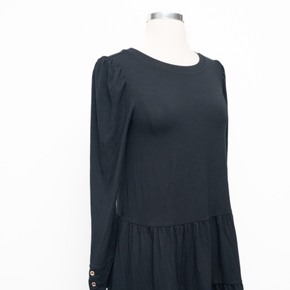 Lilly Pulitzer. Arlette Long Sleeve Knit Dress. - Picture 2 of 15